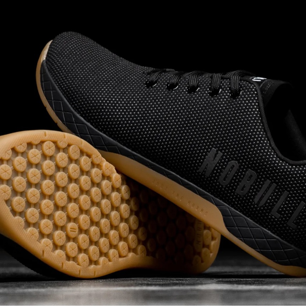 NoBull Project  Black Gum Trainer size 12